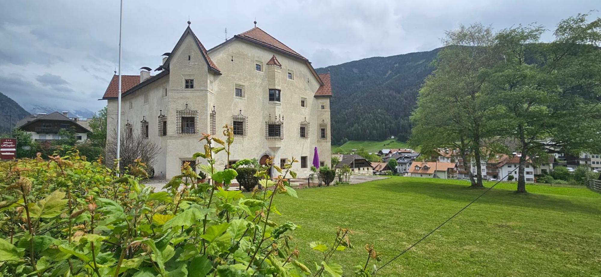 Ansitz Heufler Hotell Rasun di Sopra Eksteriør bilde